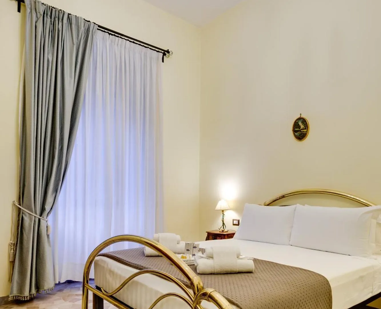 Domus Palermo Apartment Rome Italy